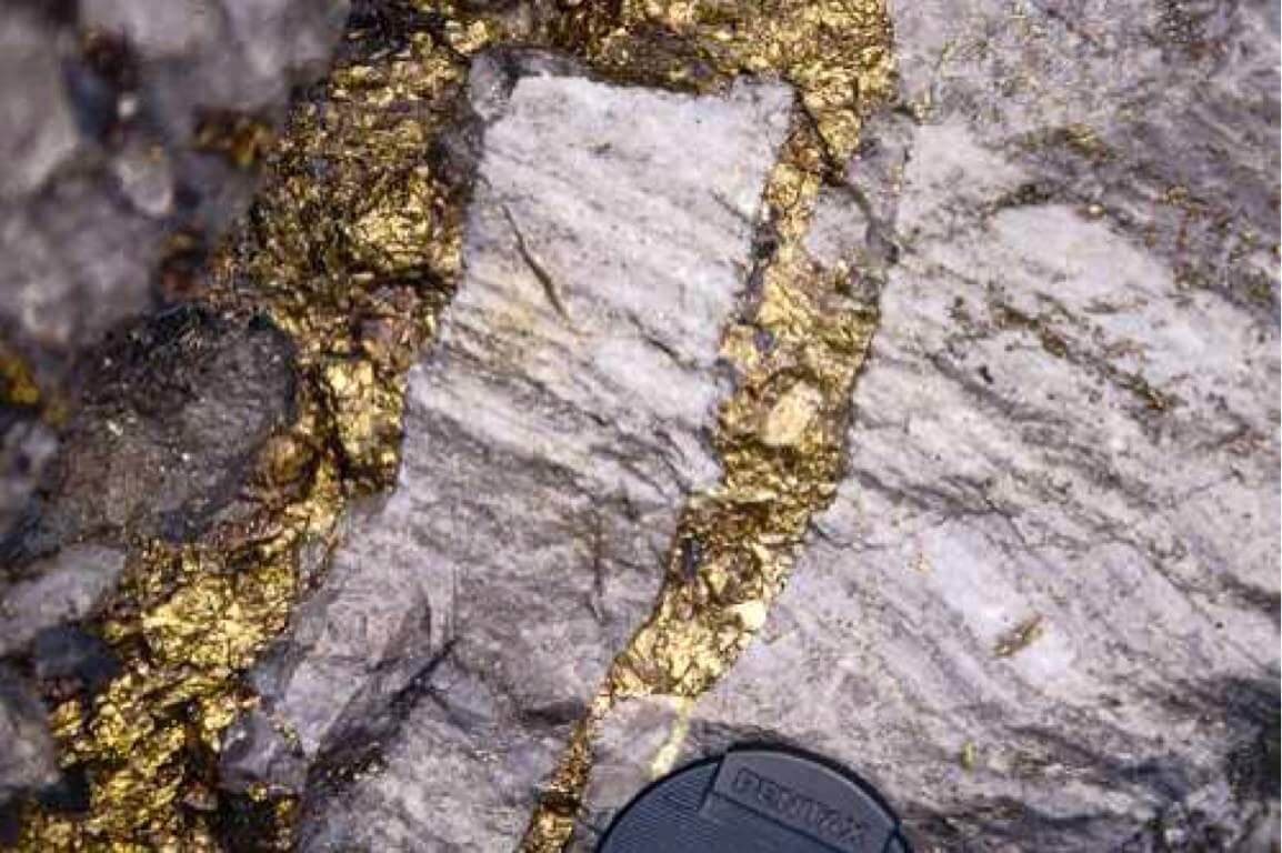gold ore